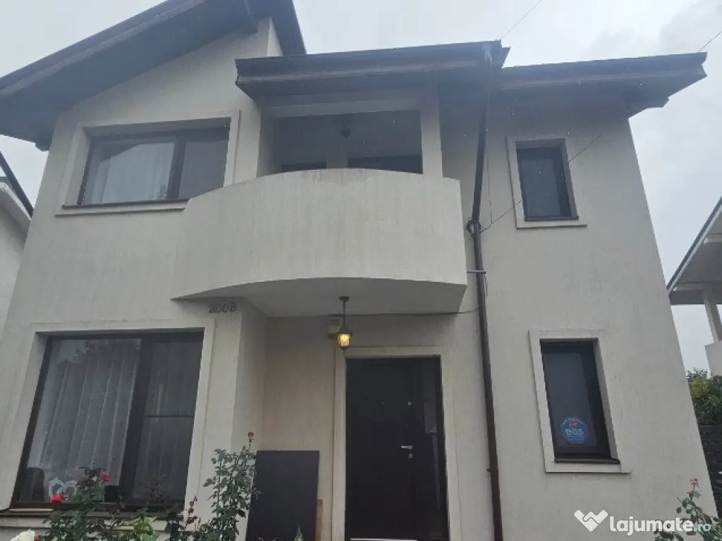 Vila de vânzare – Complet mobilată și utilată, teren 409 mp 