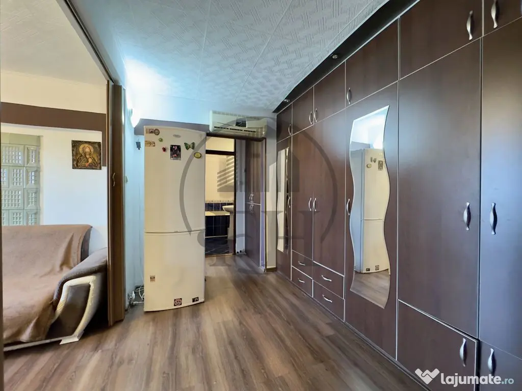 Apartament 2 camere de vanzare Costinesti, Constanta 