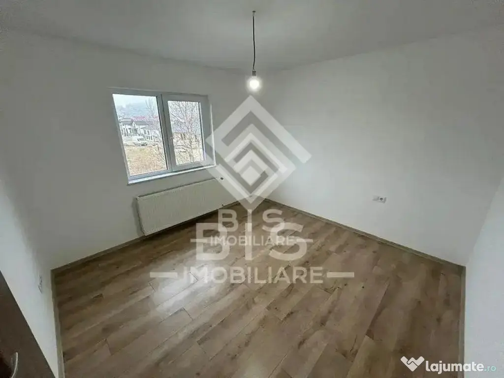 3 Apartamente 3 camere bloc nou