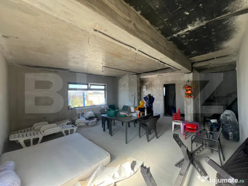 Casa la rosu, 233 mp, P+1, zona Valea Fetii