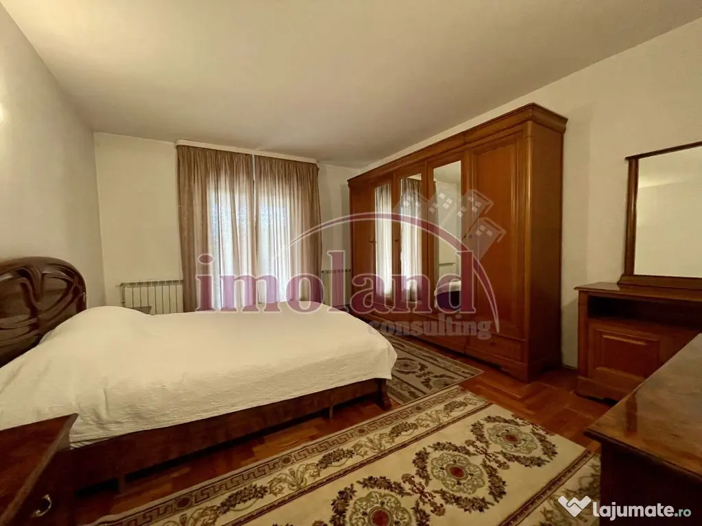 Vanzare VILA rezidenta / casa de vacanță 540 mp, teren ... 