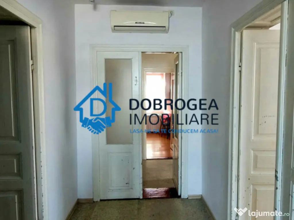 ZONA CENTRALA-CASA 4 DORMITOARE, DE INCHIRIAT, IDEALA MUNCIT