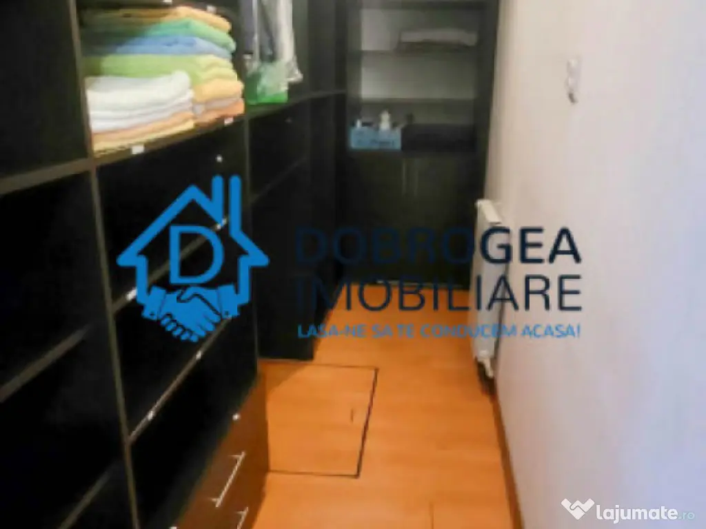 ZONA CENTRALA-CASA 4 DORMITOARE, DE INCHIRIAT, IDEALA MUNCIT