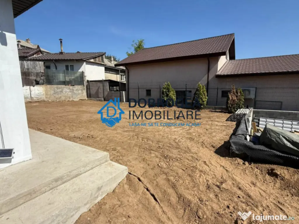 ZONA CENTRALA-CASA 4 DORMITOARE, DE INCHIRIAT, IDEALA MUNCIT