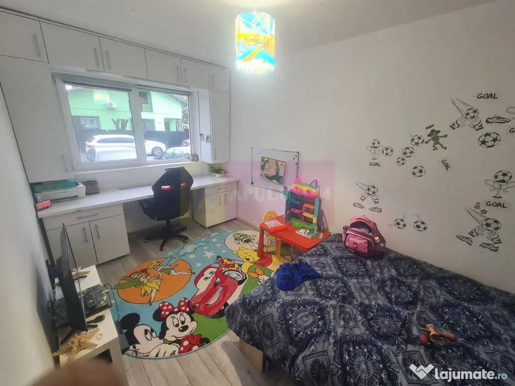 Apartament cu 3 camere de vanzare in Campina - Zona Cuza 