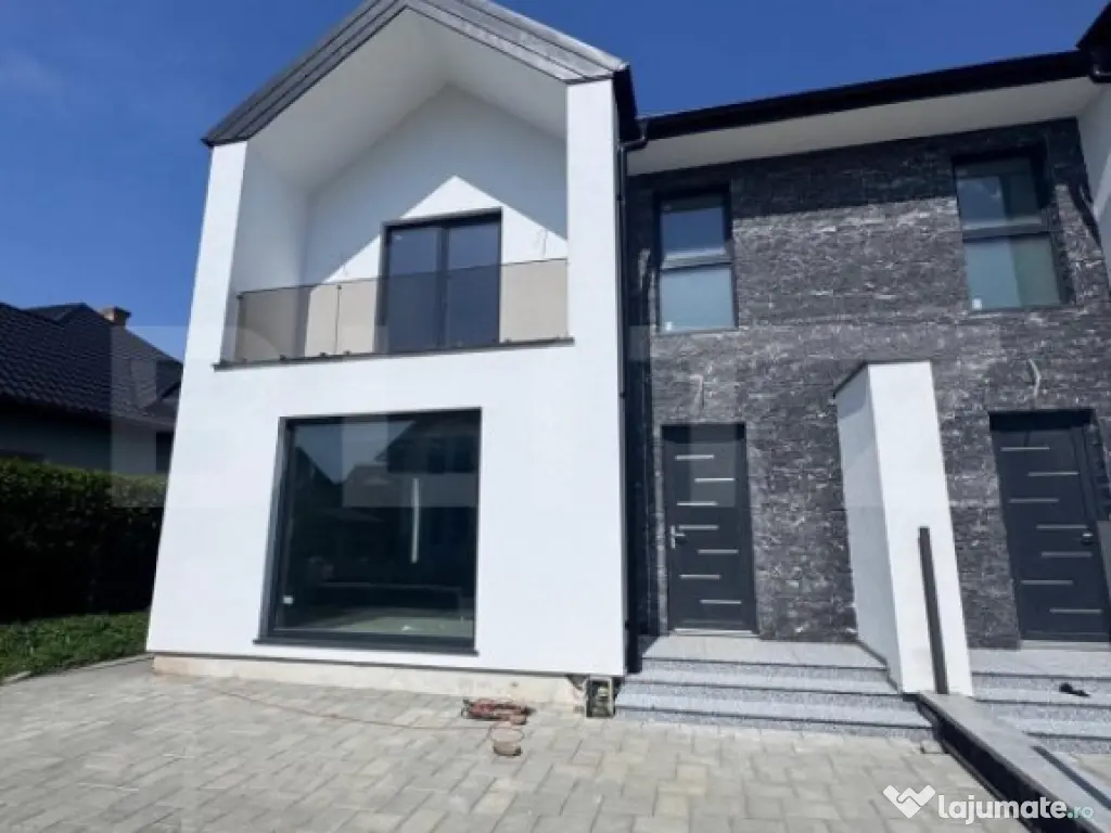 Ansamblu de duplexuri moderne, 160 mp , Radauti