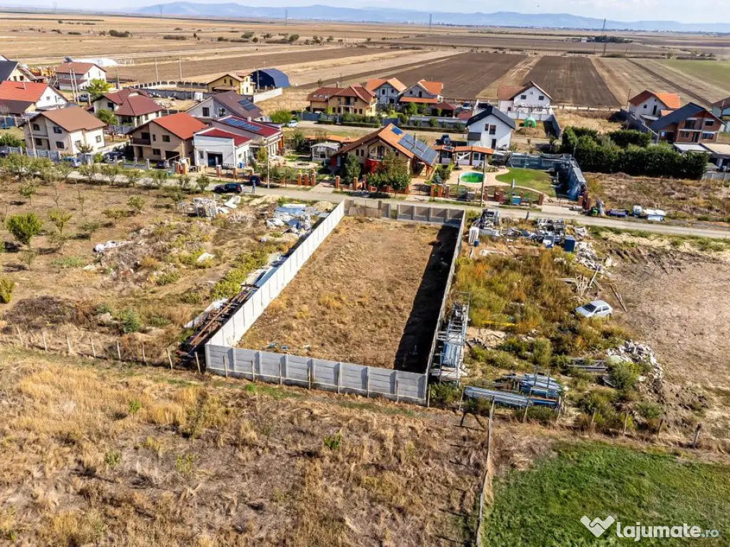 Teren de 733 mp în Livada, cu gard finalizat, Comision 0 
