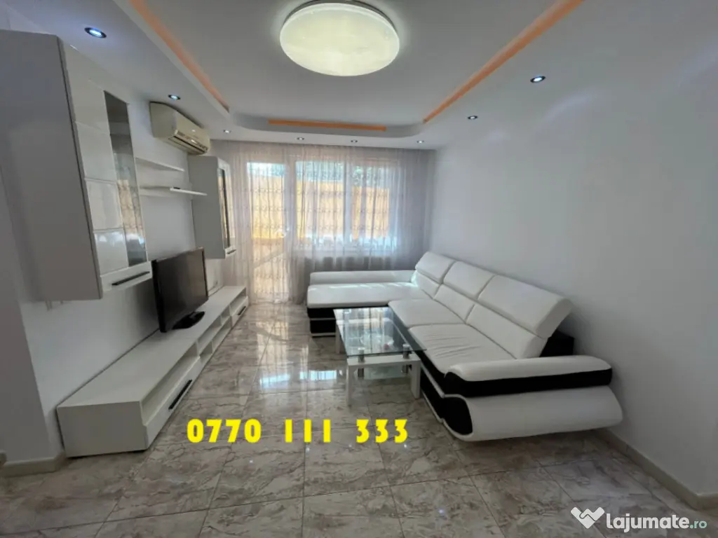 Apartament La Cheie, 3 camere Calea Galati, suprafata 65mp.