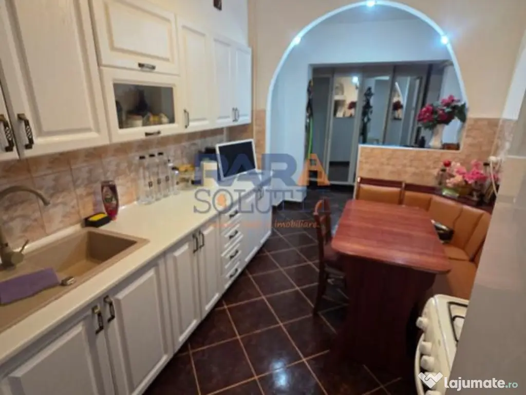 Apartament 3 camere - ULTRACENTRAL 