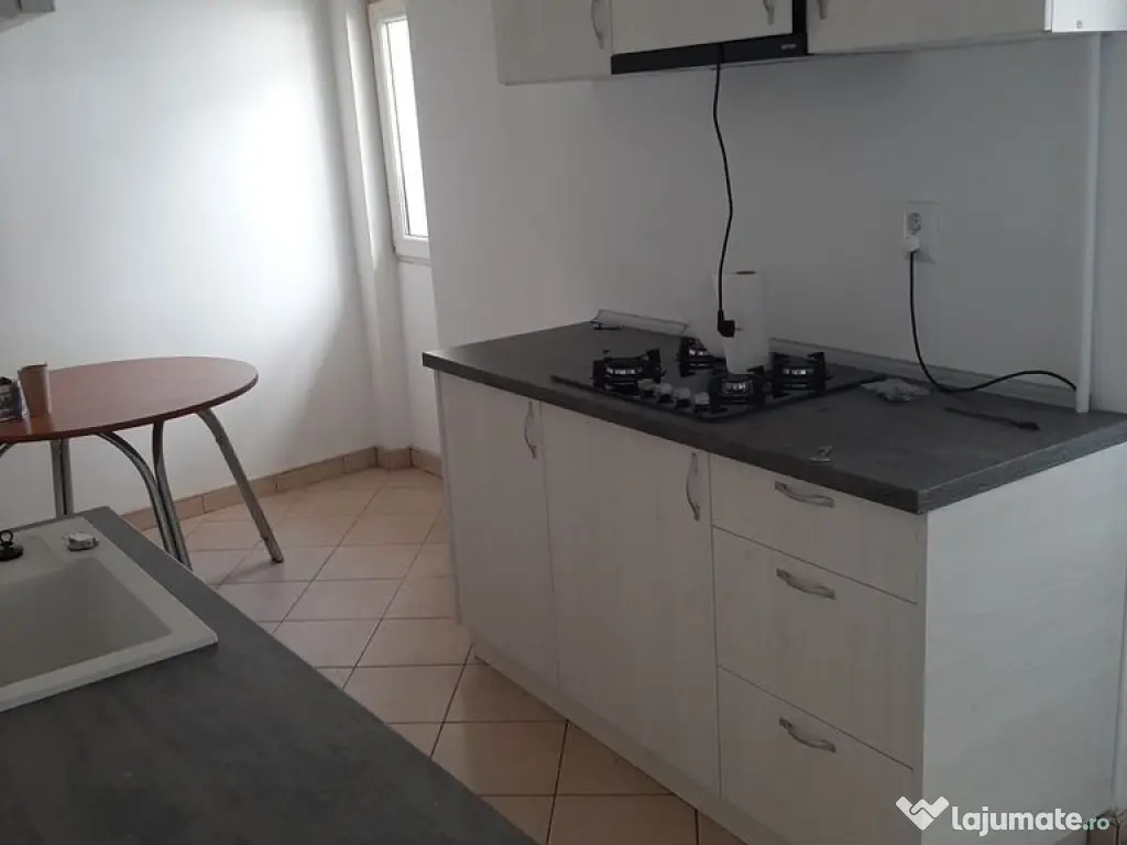 Apartament 4 camere Magheru (Piata Amzei) 