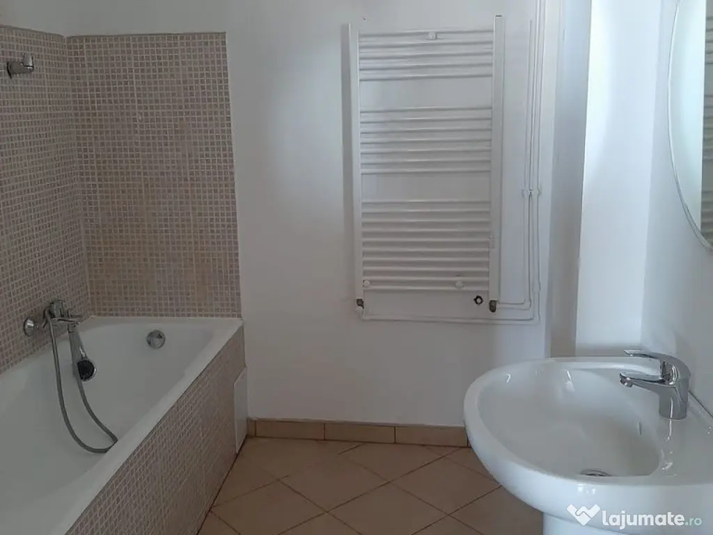 Apartament 4 camere Magheru (Piata Amzei) 