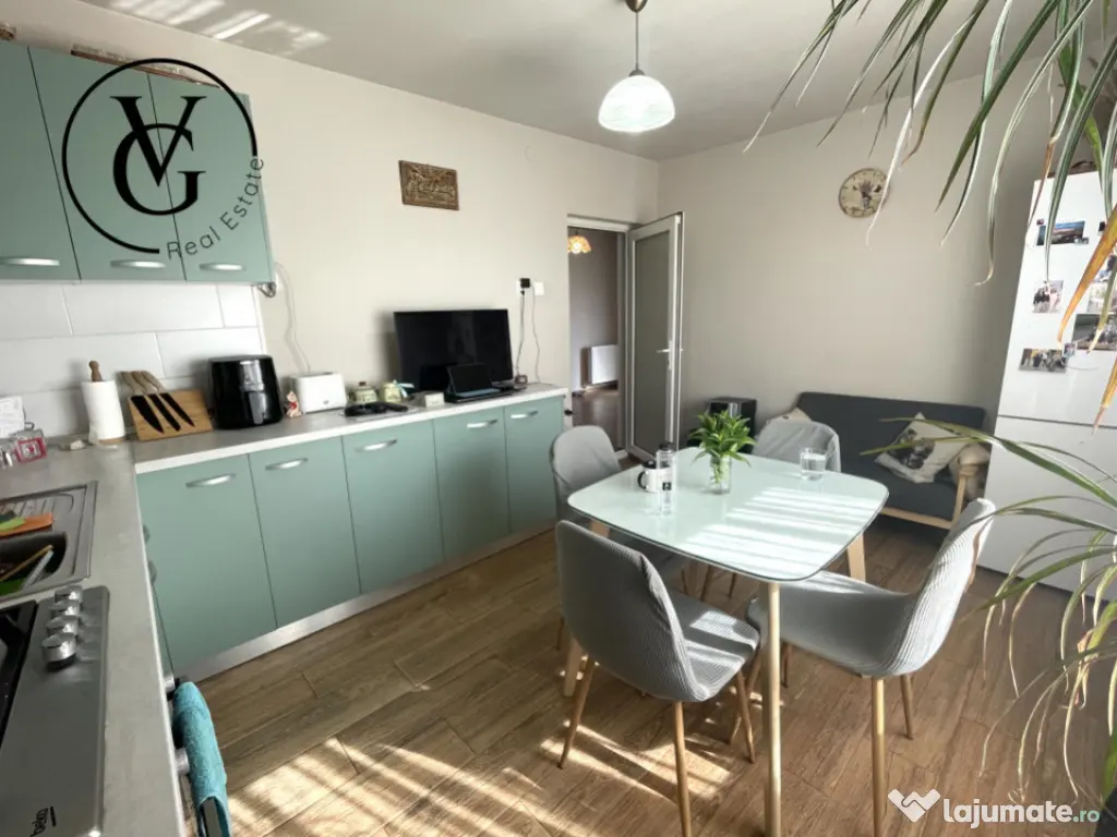 Casa la sol, 3 camere, 276mp teren, Oras Ovidiu