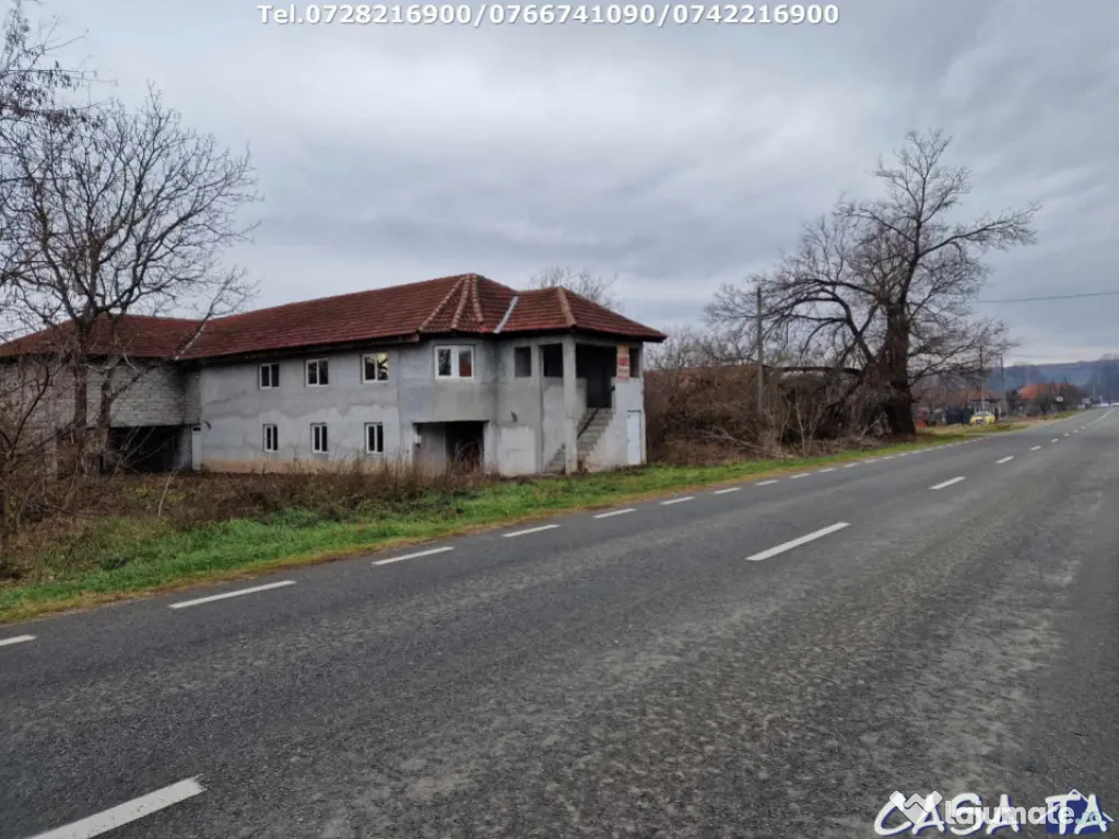 Cladire Multifunctionala, situata în Arcani, Sat.Arcani 