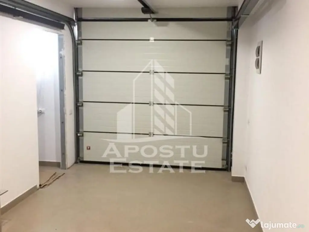 Casa insiruita cu 4 camere si garaj,Mosnita Noua