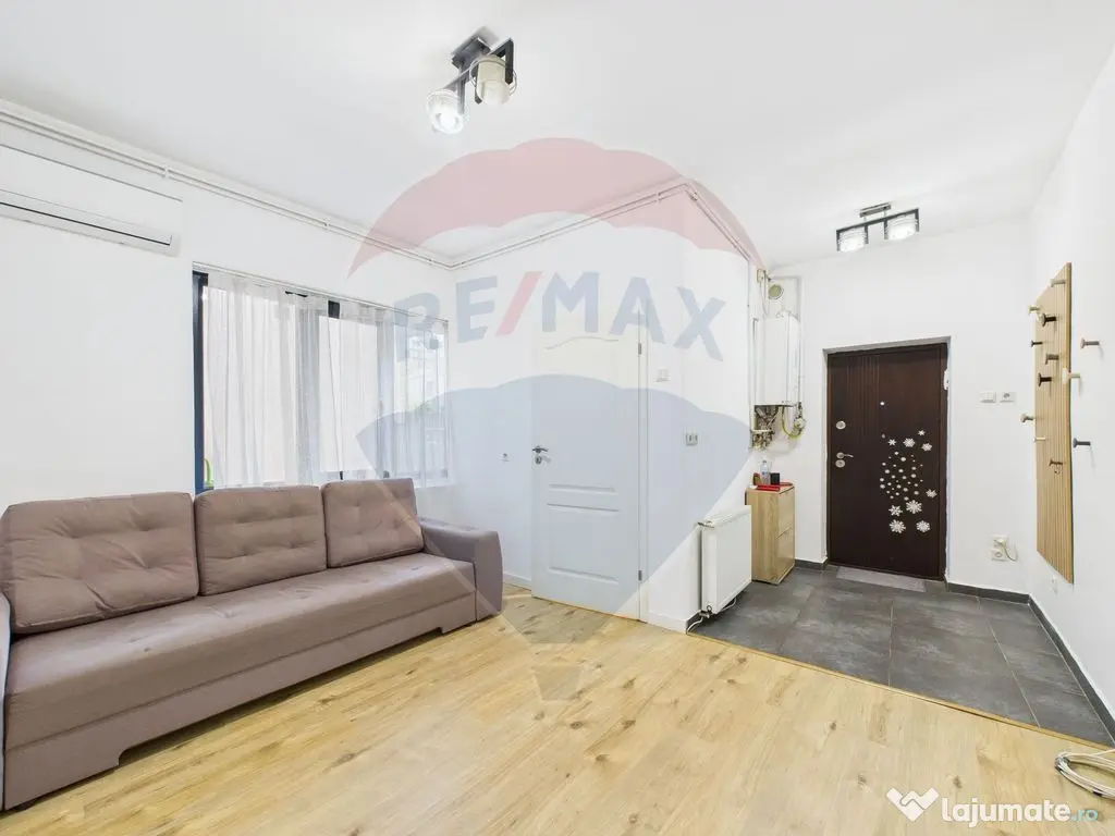 Casă / Vilă cocheta cu 3 camere - de vanzare - zona Bas... 