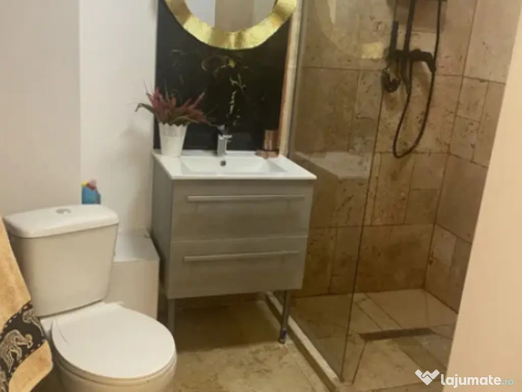 Garsoniera nedecomandat - zona Astra