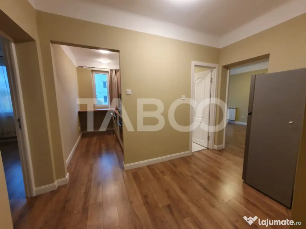 Apartament 2 camere decomandat etaj 1 zona Negoiu bloc de ca