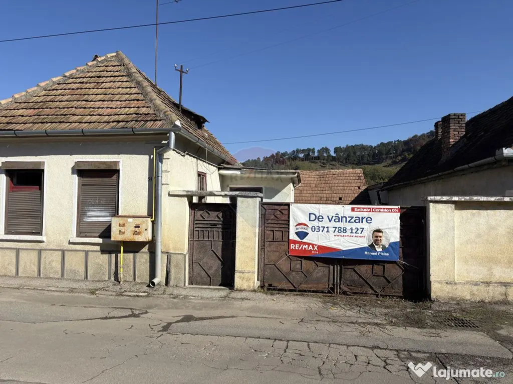 Vânzare sau schimb cu apartament - Casă cu teren 350mp,...