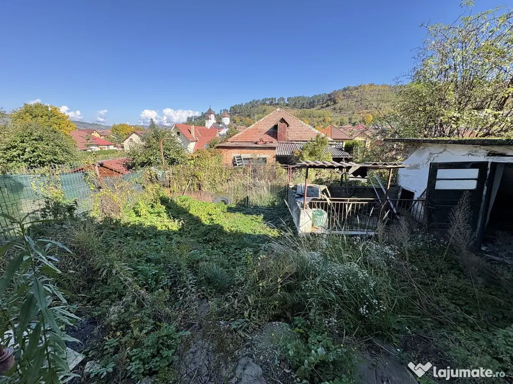 Vânzare sau schimb cu apartament - Casă cu teren 350mp,...