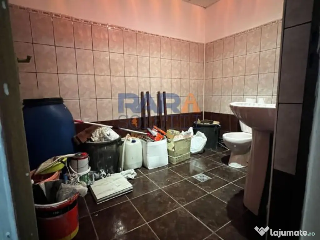 Spatiu comercial - posibilitate cabinet medical / salon c... 