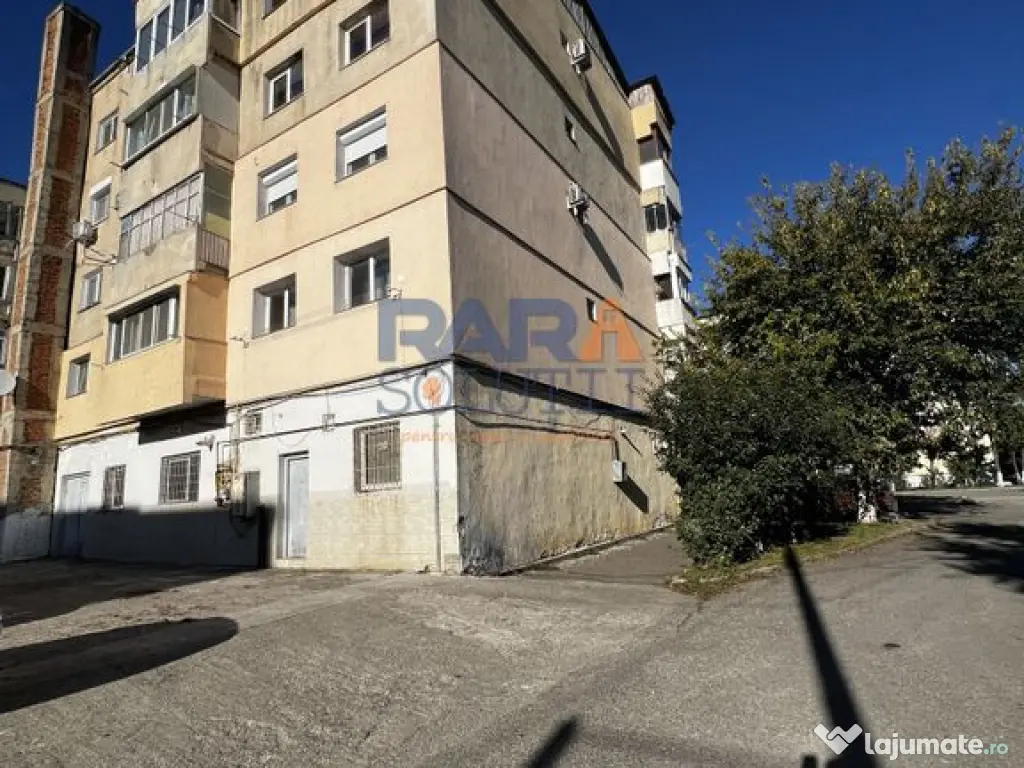 Spatiu comercial - posibilitate cabinet medical / salon c... 