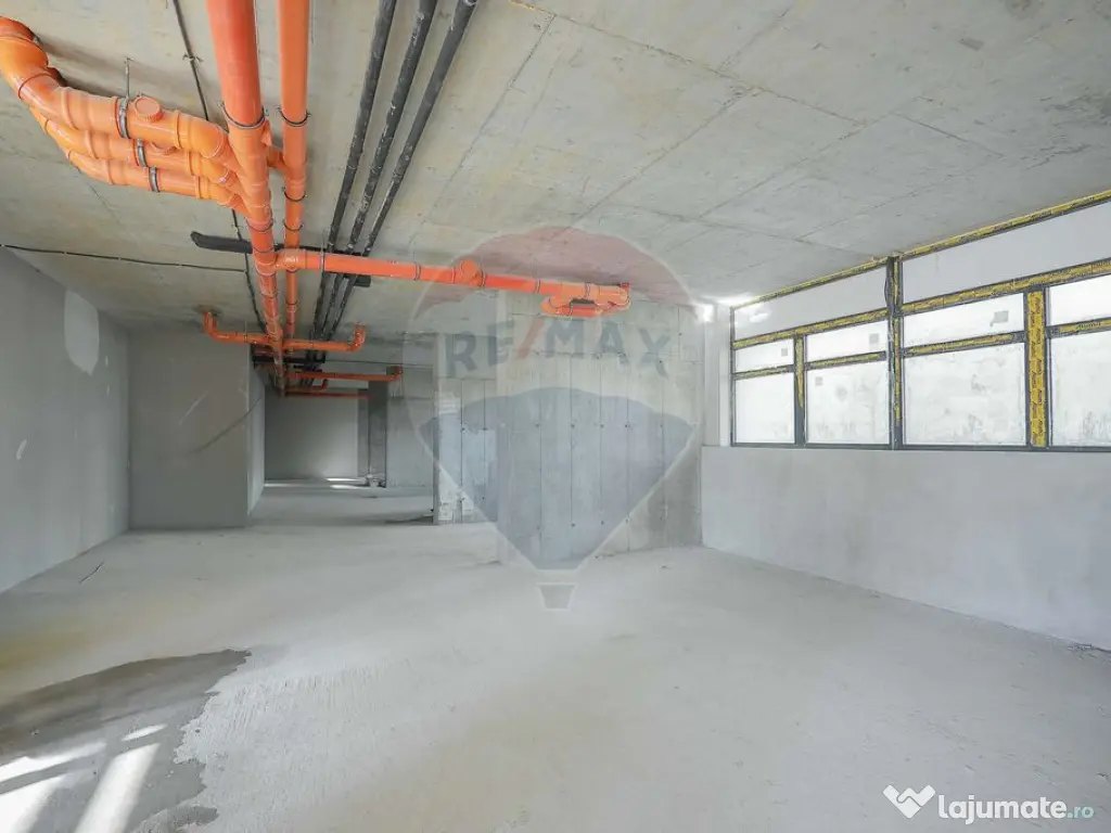 De închiriat Spațiu comercial, 209 mp, Nufarul, GrandHi... 