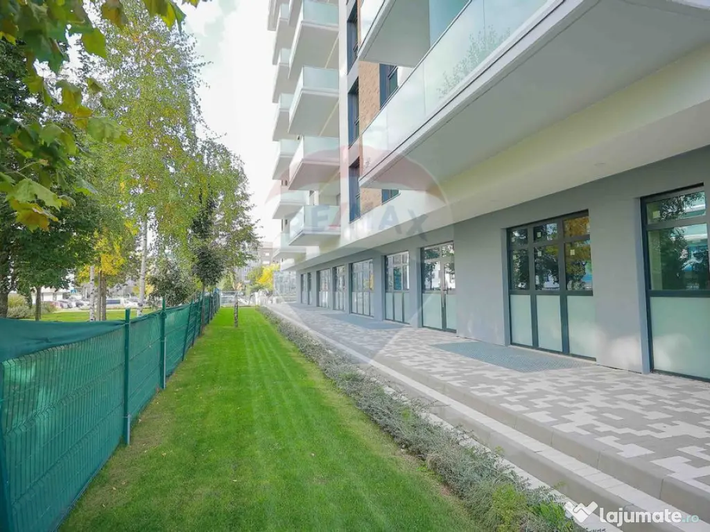 De închiriat Spațiu comercial, 209 mp, Nufarul, GrandHi... 