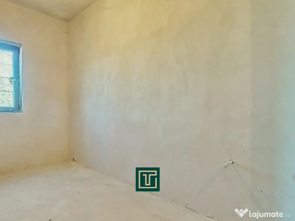 Casă cu 4 camere de vânzare în Fântânele – cartier nou de case 