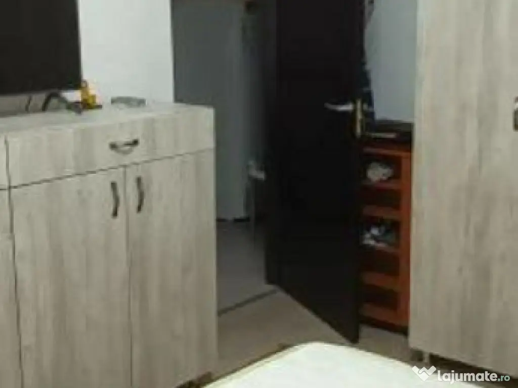 Apartament 2 camere decomandat|zona excelenta 