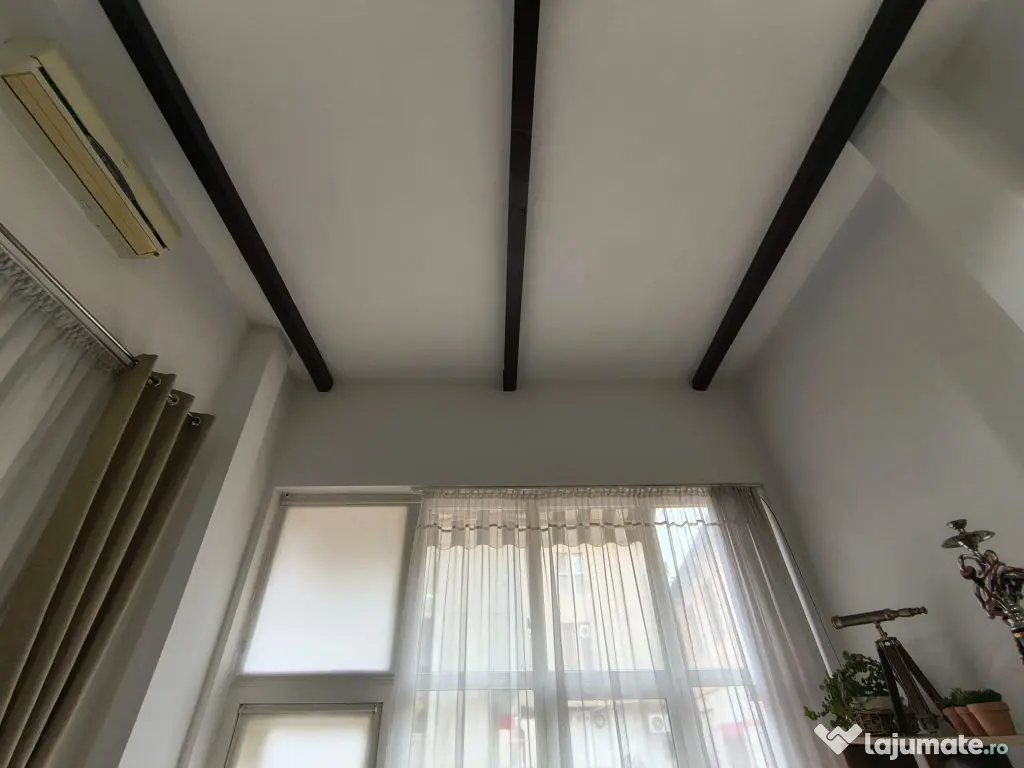 Spatiu comercial, ultracentral, Republicii, Oradea. 600 E... 