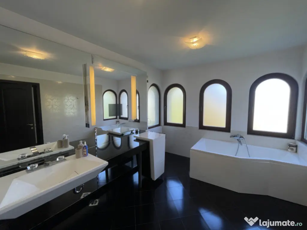 Curtea Domneasca, vilă individuală, 6 camere, 3 bai, garaj 