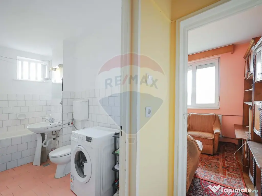 Apartament decomandat cu 3 camere, 75 mp, de vânzare –...