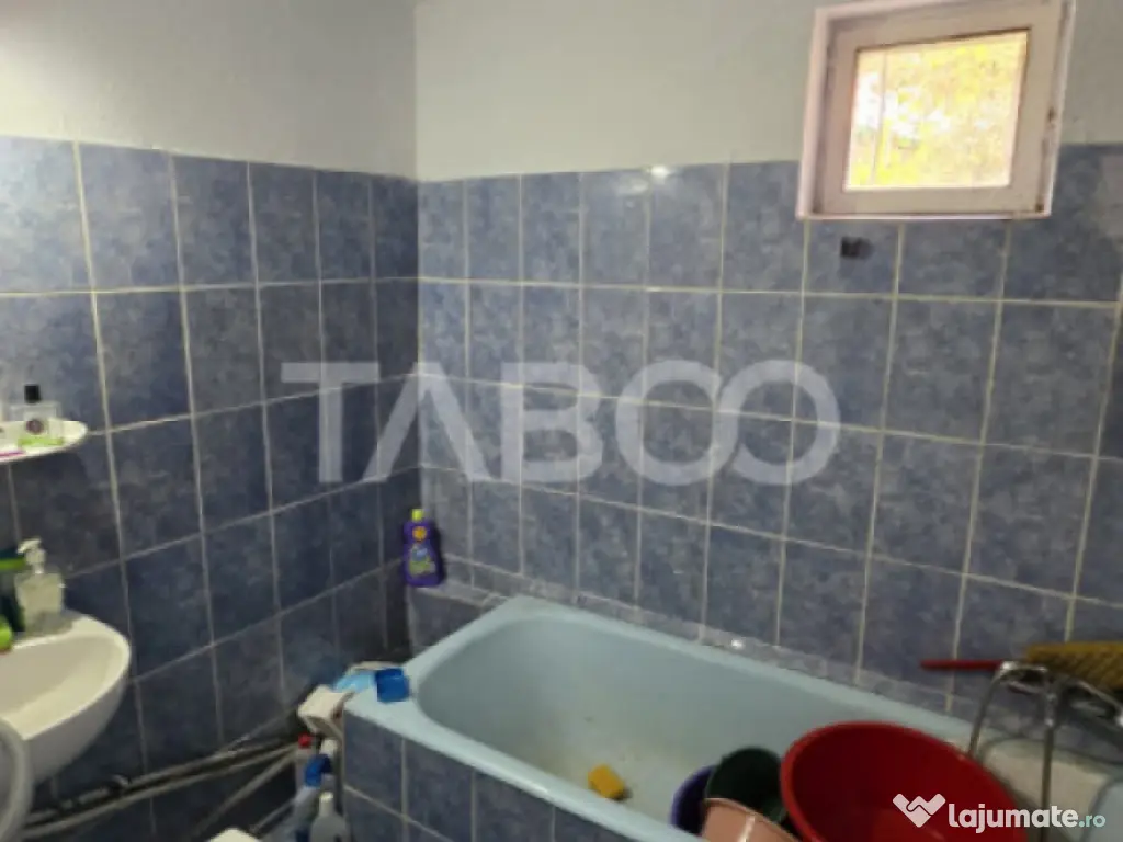 Casa de vanzare in sat Deal comuna Calnic judetul Alba 