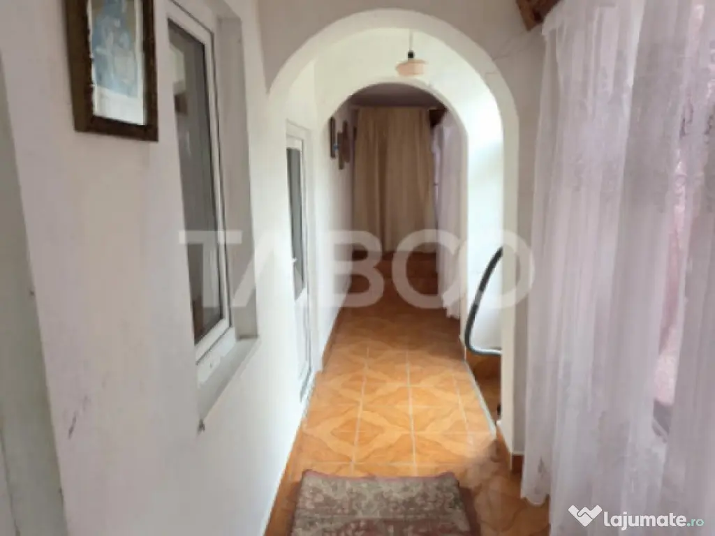 Casa de vanzare in sat Deal comuna Calnic judetul Alba 