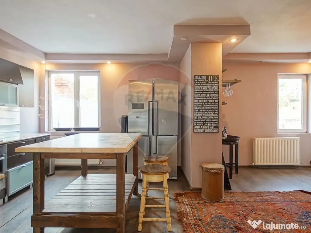 Apartament cu priveliște spre Tâmpa, Piața Unirii 