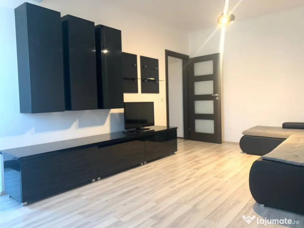 Apartament central cu doua camere 