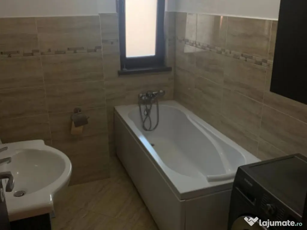 Apartament central cu doua camere 