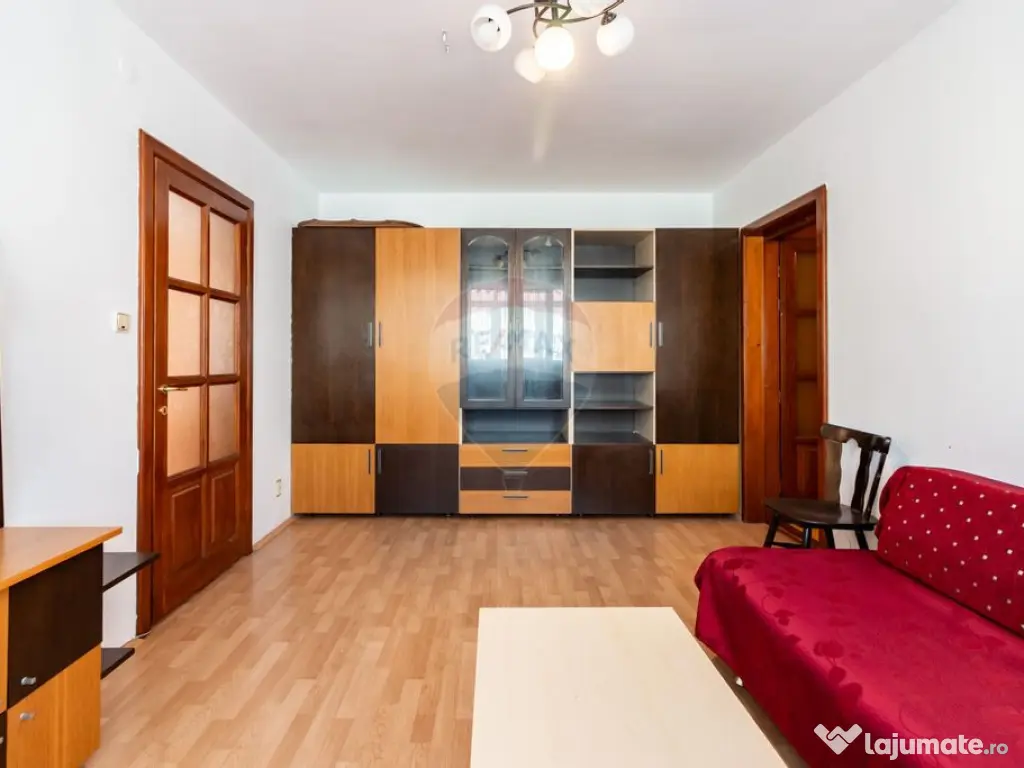 Apartament 3 camere de vanzare în zona Iancului/Ferdinand 