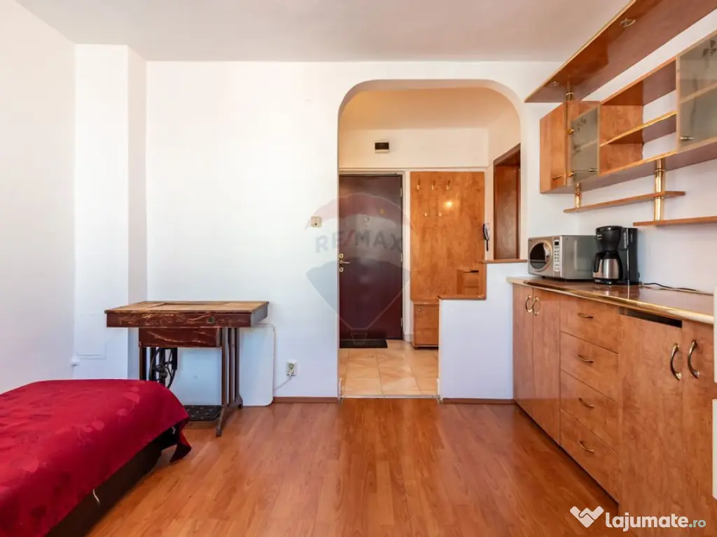 Apartament 3 camere de vanzare în zona Iancului/Ferdinand 