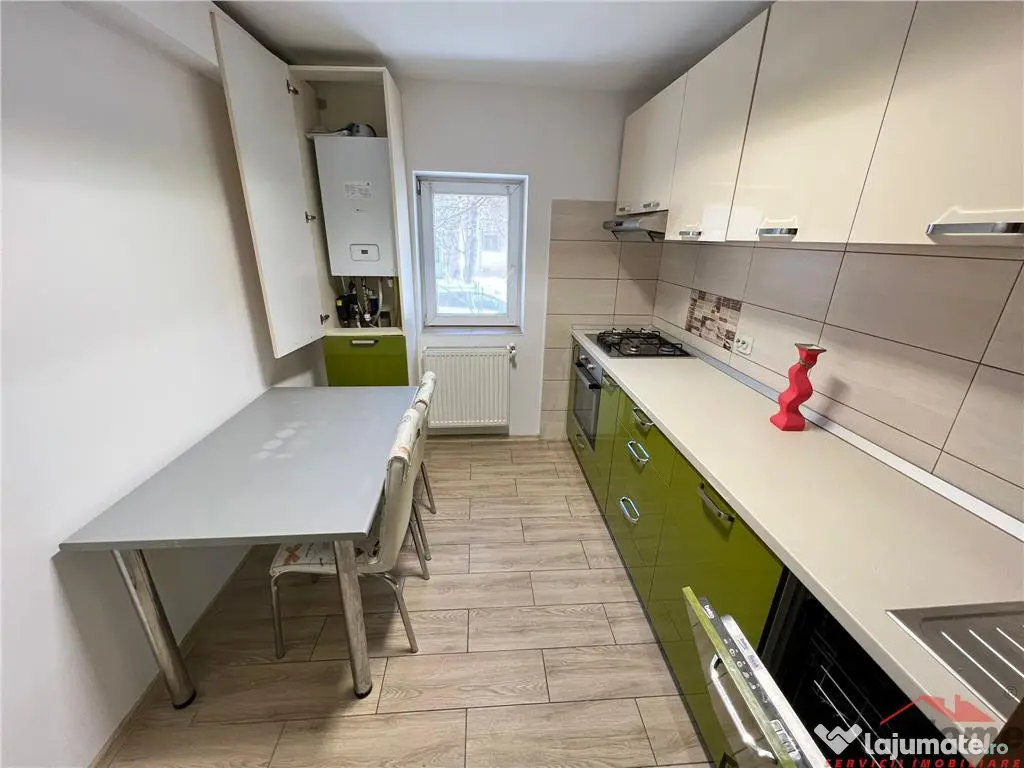 Ap 3 camere, 2 bai, parter inalt, ultracentral, Lic Unirea, 