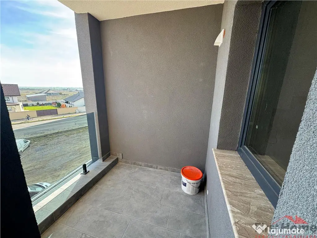 Garsoniera 44 mp utili, bloc nou, TVA inclus, comision 0%, O 