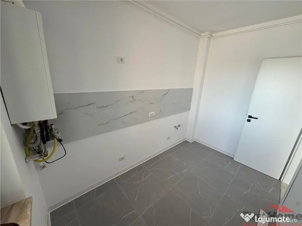 Garsoniera 44 mp utili, bloc nou, TVA inclus, comision 0%, O 