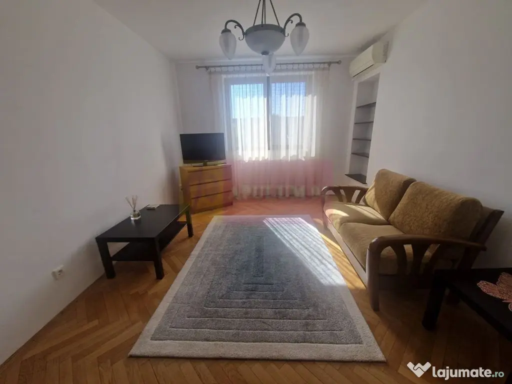 Apartament 2 camere Bd Eroilor- Academia Militara.