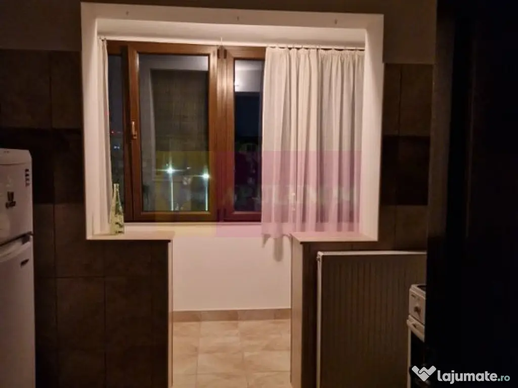 Apartament 2 camere Bd Eroilor- Academia Militara.