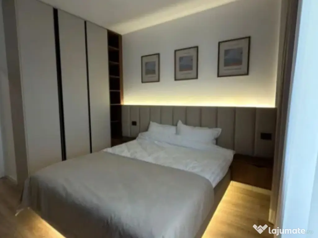 Apartament 2 camere, decomandat - zona Tractorul