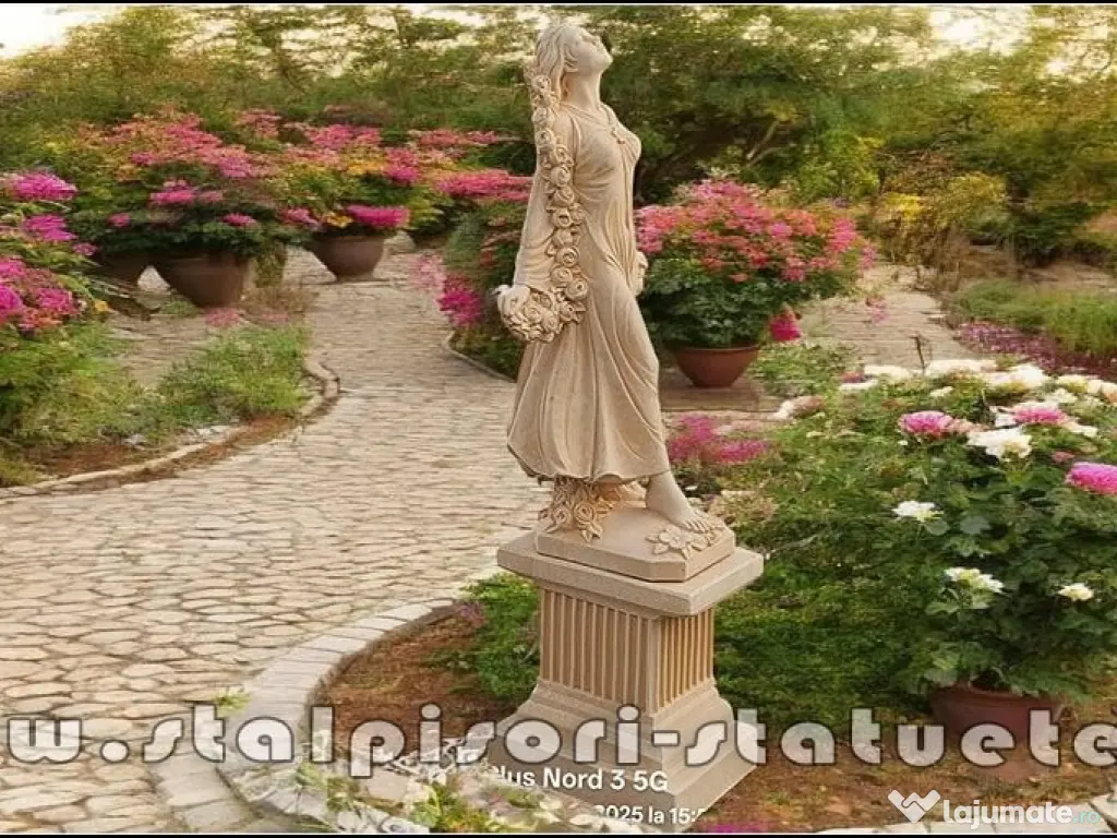 Statuetă zeiţa Flora, galben patinat, model S5.