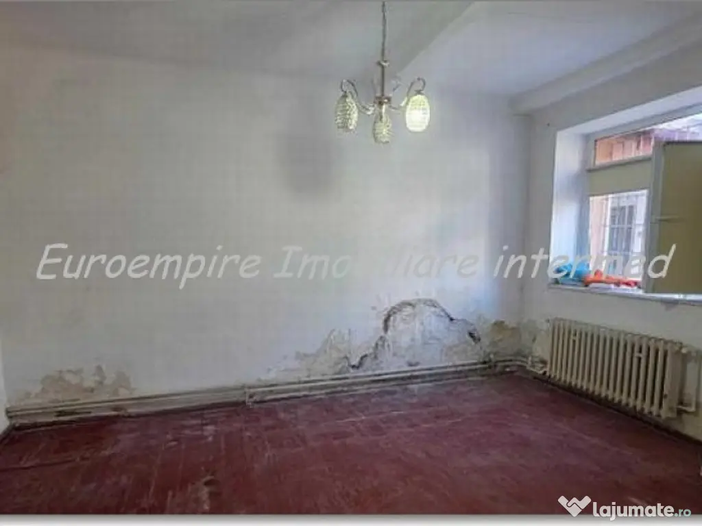 Apartament 4 camere Piata Ovidiu 