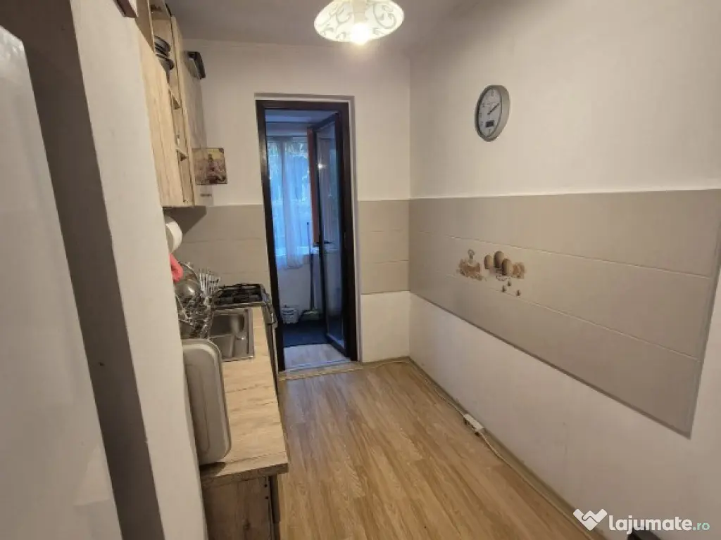 Apartament 2 camere | Decomandat | Mobilat & utilat | Zona Astra 