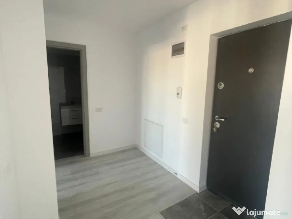 2 camere, etaj 1, 2 sau 3, bloc cu lift, Zona Diamantului–Safirului