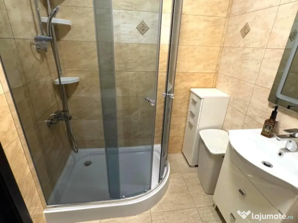 De închiriat – Apartament superb, 2 camere, bloc nou, ultracentral – T